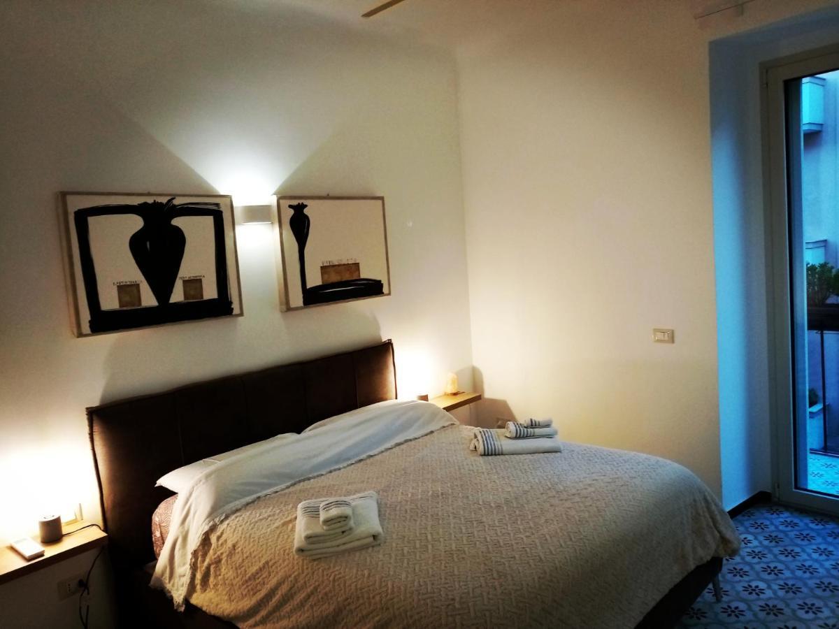 Sonnino Suite Jacuzzi Apartment Бари Экстерьер фото