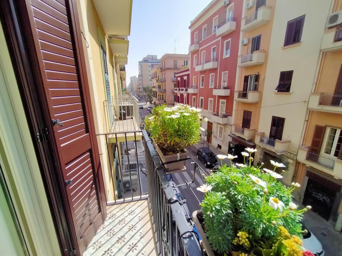 Sonnino Suite Jacuzzi Apartment Бари Экстерьер фото